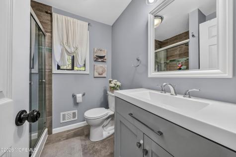 12 Periwinkle Court East Brunswick NJ 08816