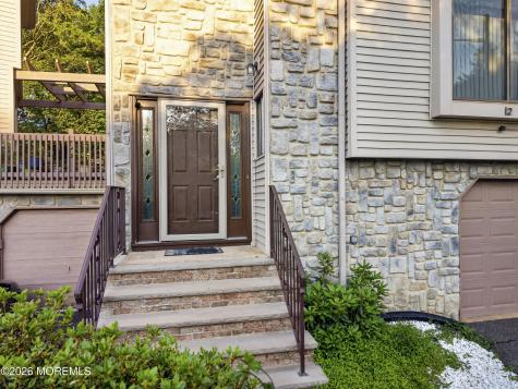 12 Periwinkle Court East Brunswick NJ 08816