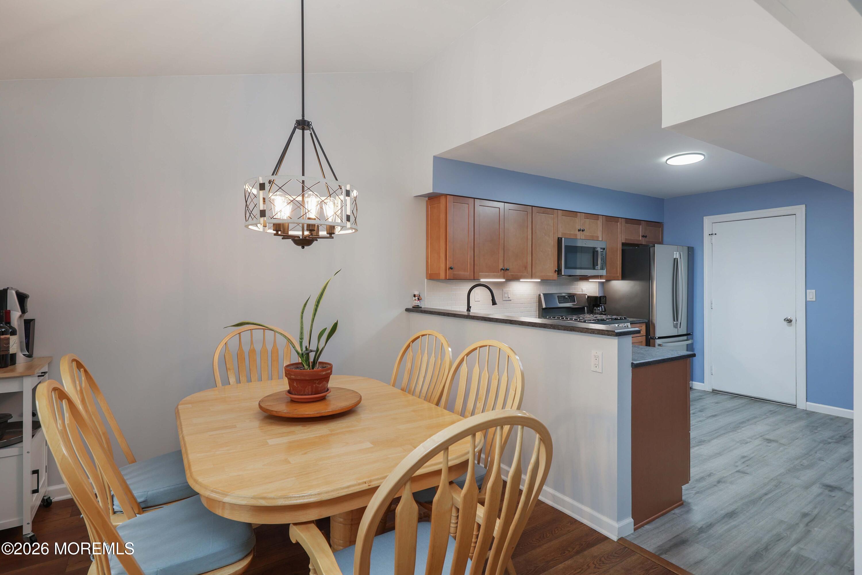 71 Malibu Drive Eatontown NJ 07724