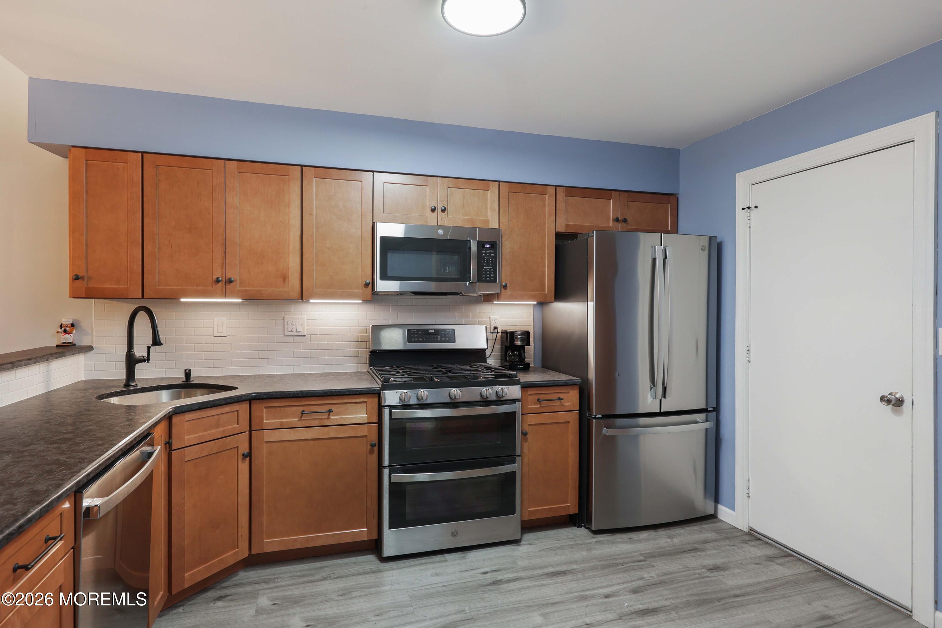 71 Malibu Drive Eatontown NJ 07724