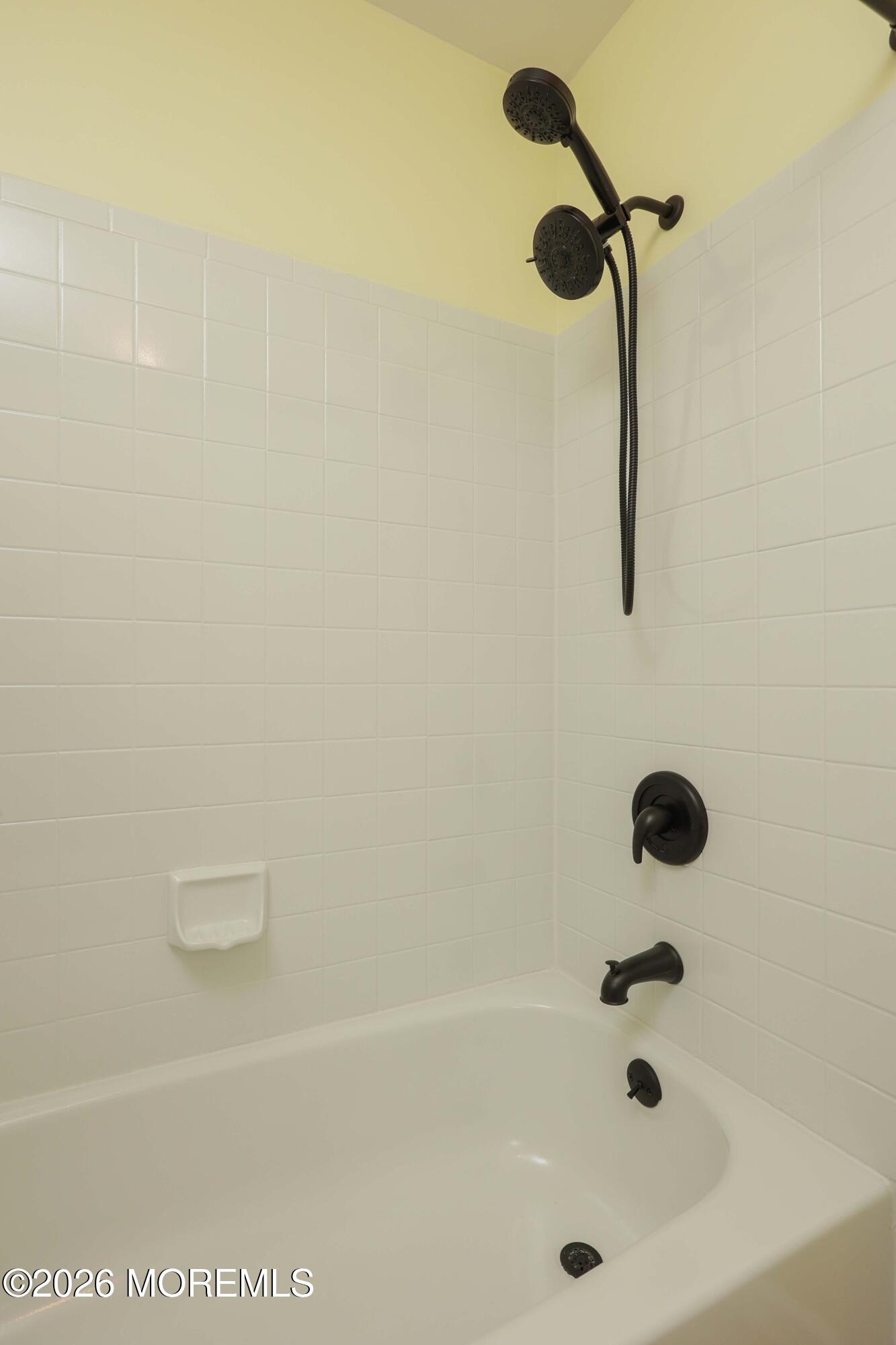 71 Malibu Drive Eatontown NJ 07724