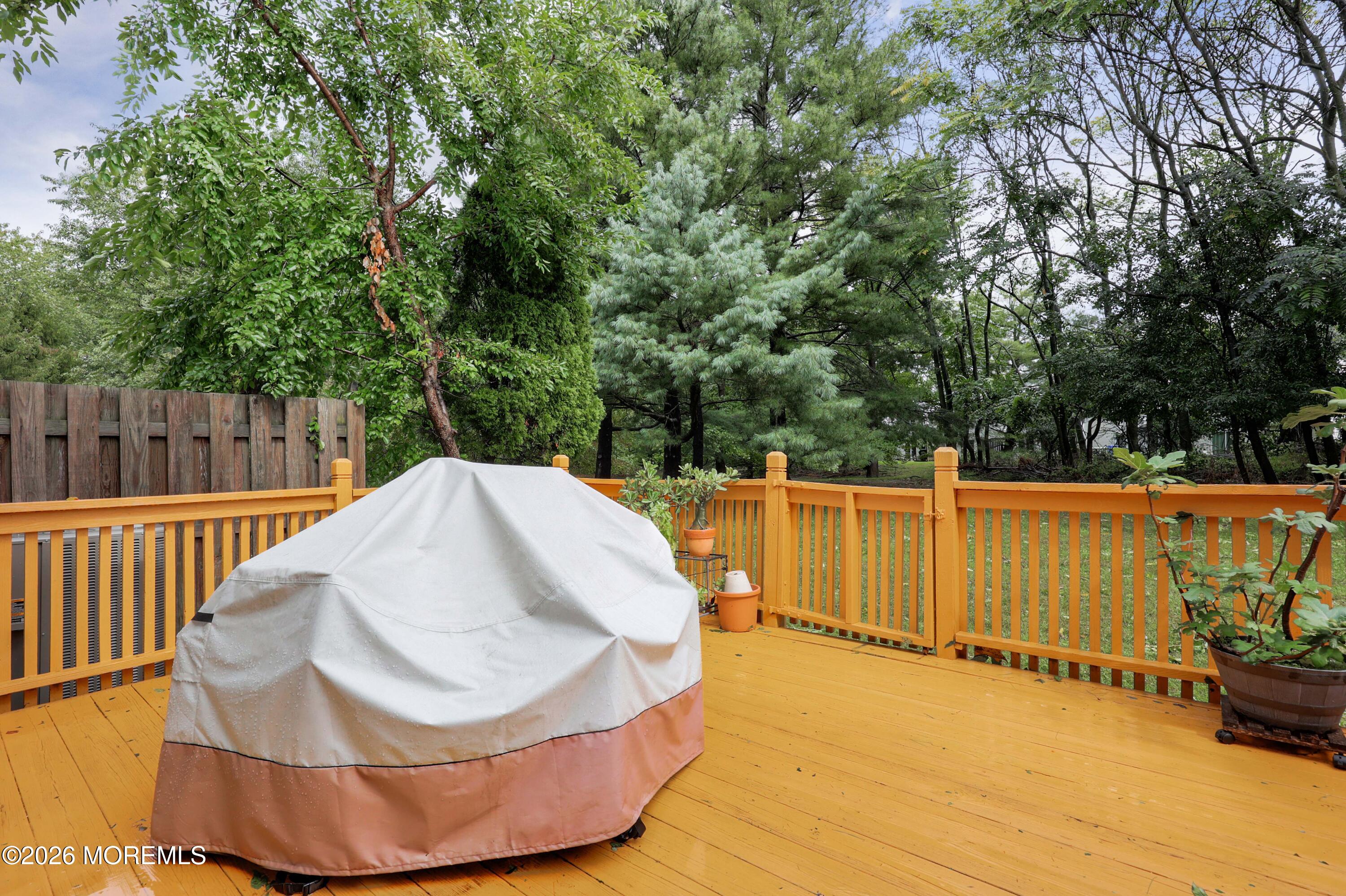 71 Malibu Drive Eatontown NJ 07724