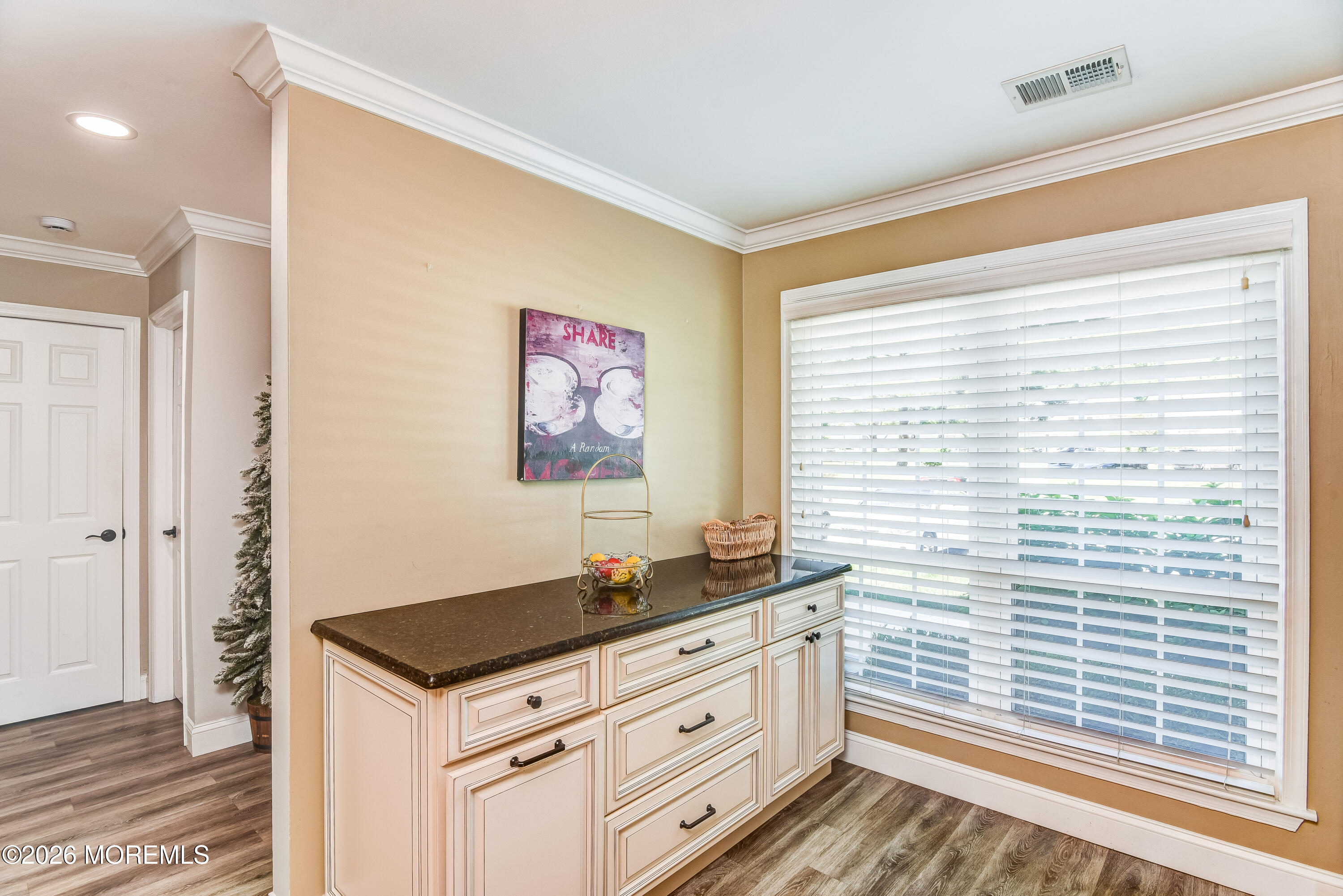 242 Teasdale Place Morganville NJ 07751