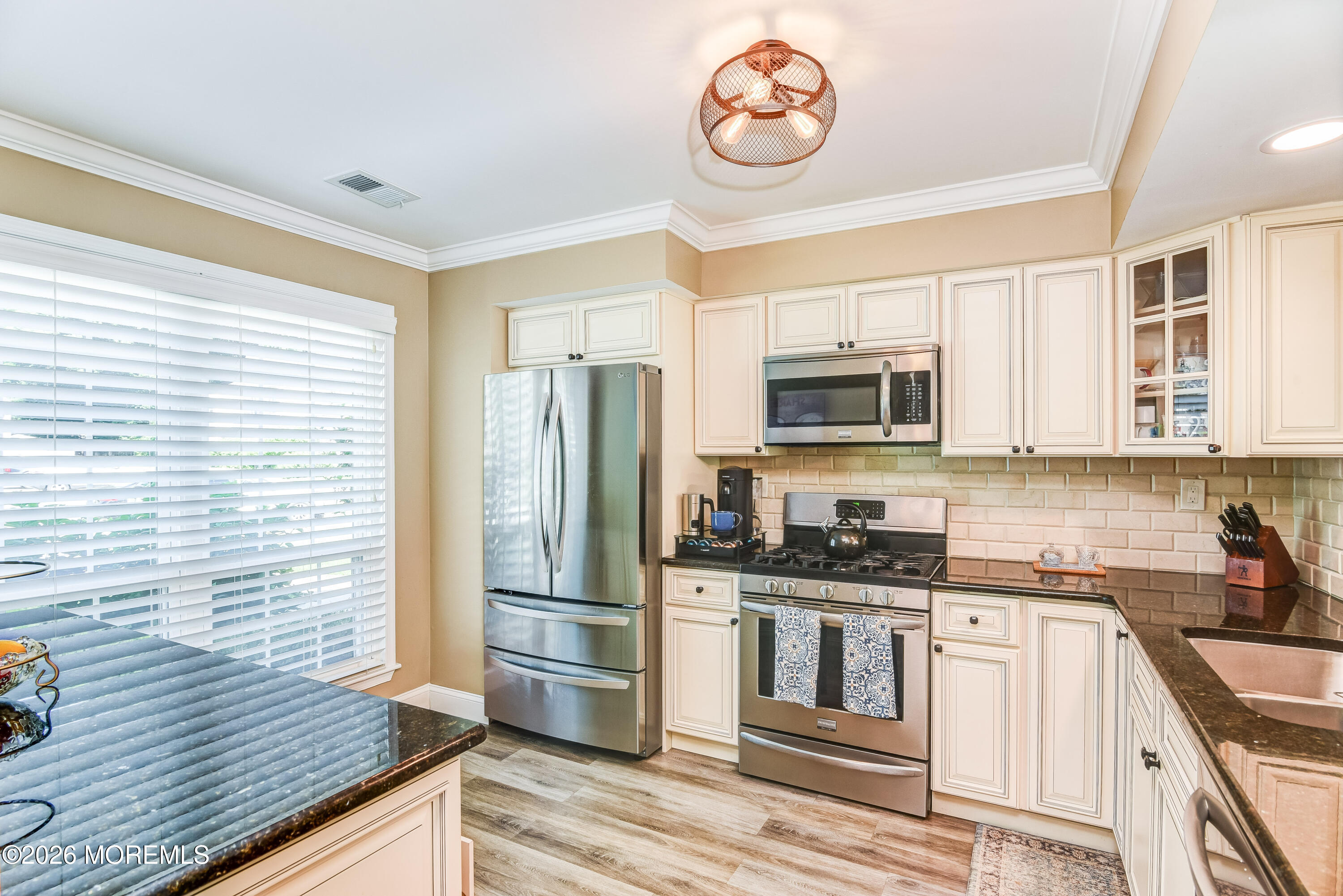 242 Teasdale Place Morganville NJ 07751