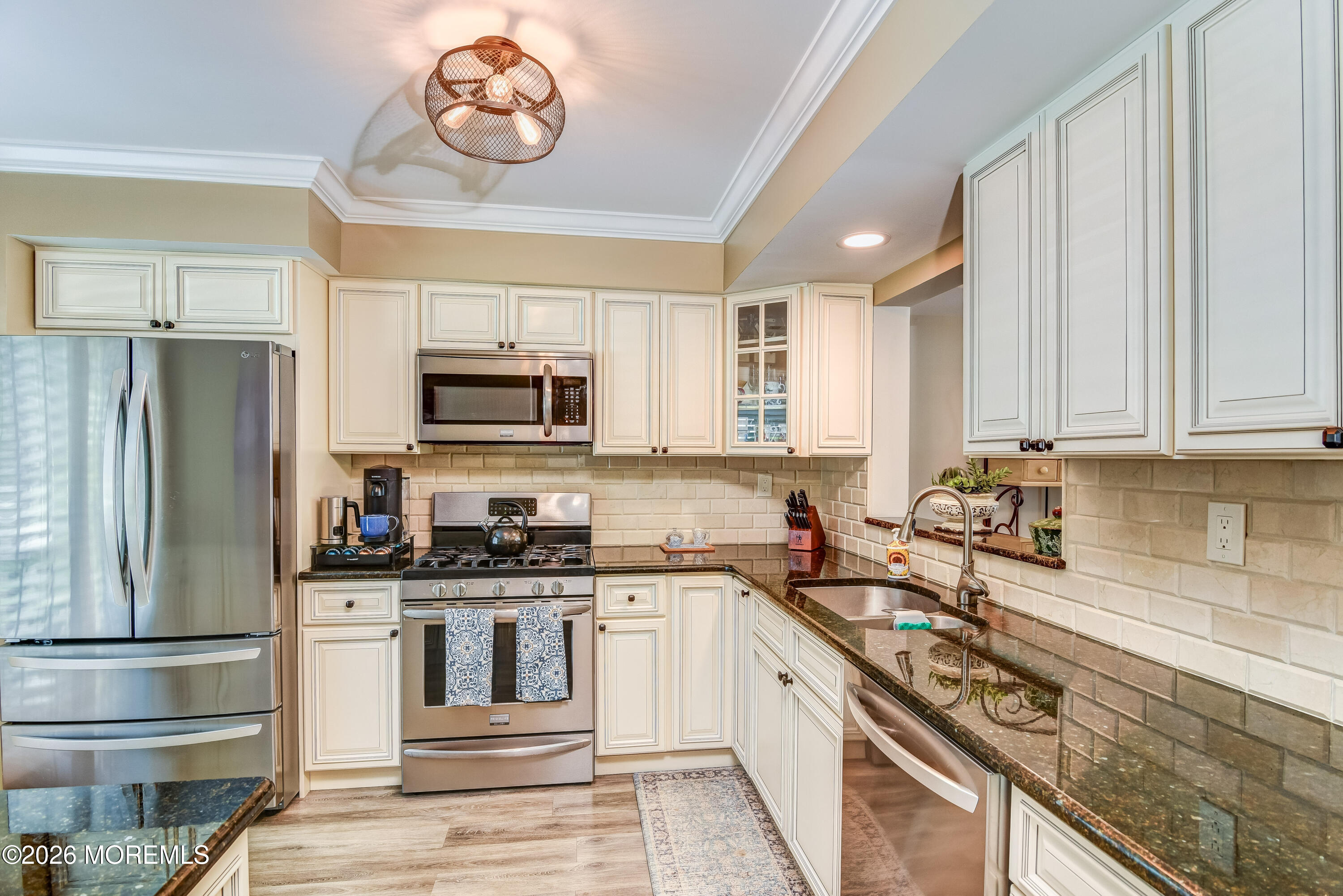 242 Teasdale Place Morganville NJ 07751