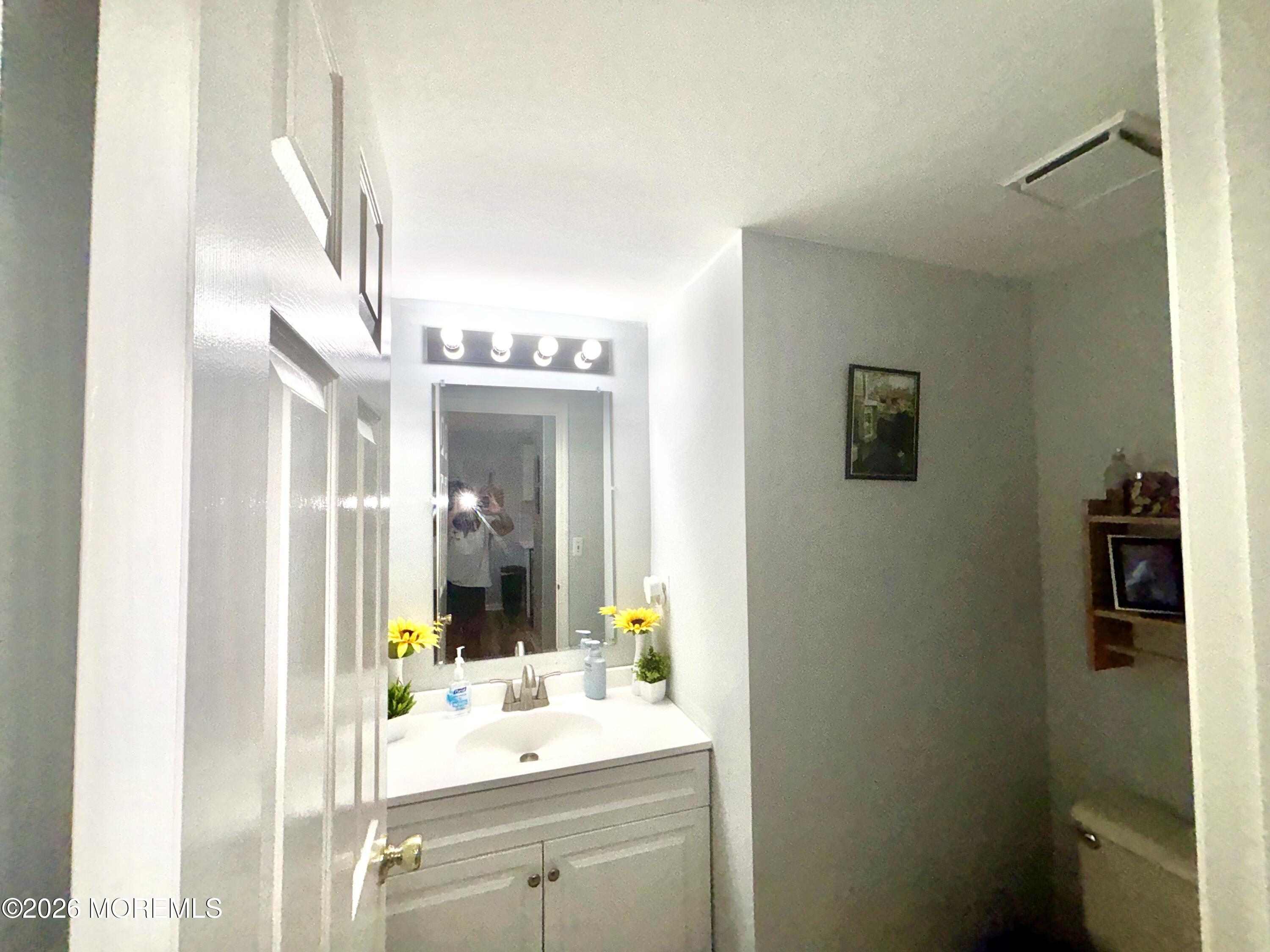 15 Saddle Court Tinton Falls NJ 07753