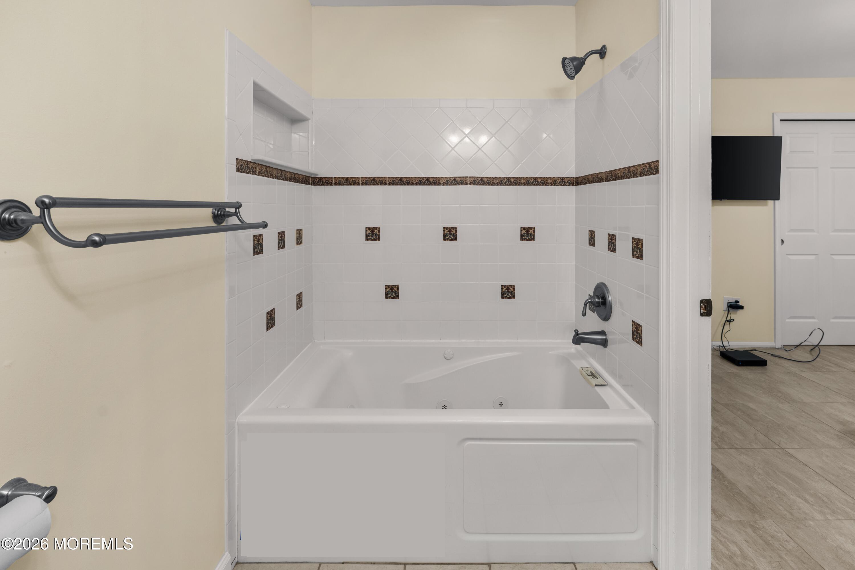 471 Hawthorne Place Morganville NJ 07751