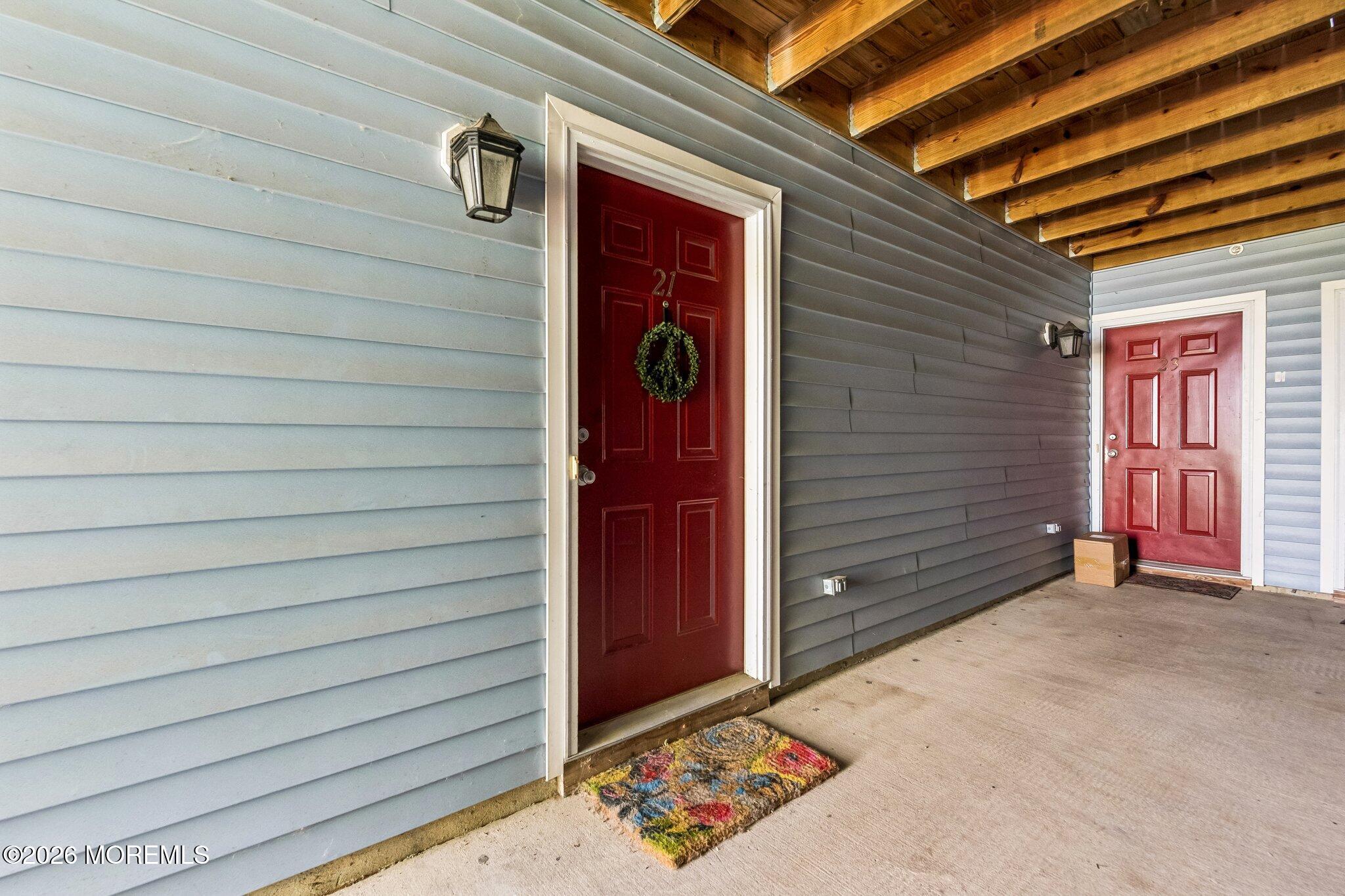21 Jockey Lane Tinton Falls NJ 07753