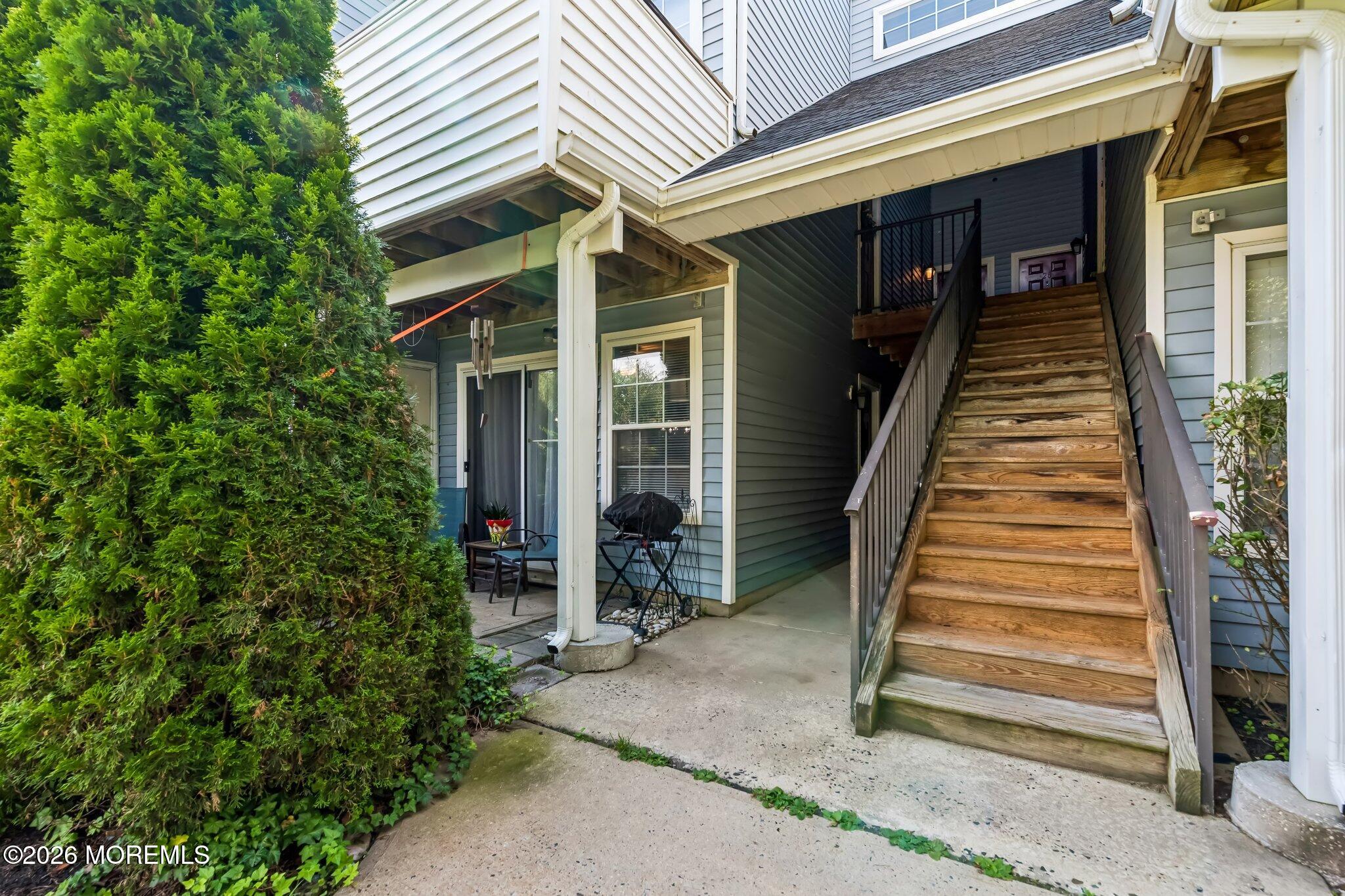 21 Jockey Lane Tinton Falls NJ 07753
