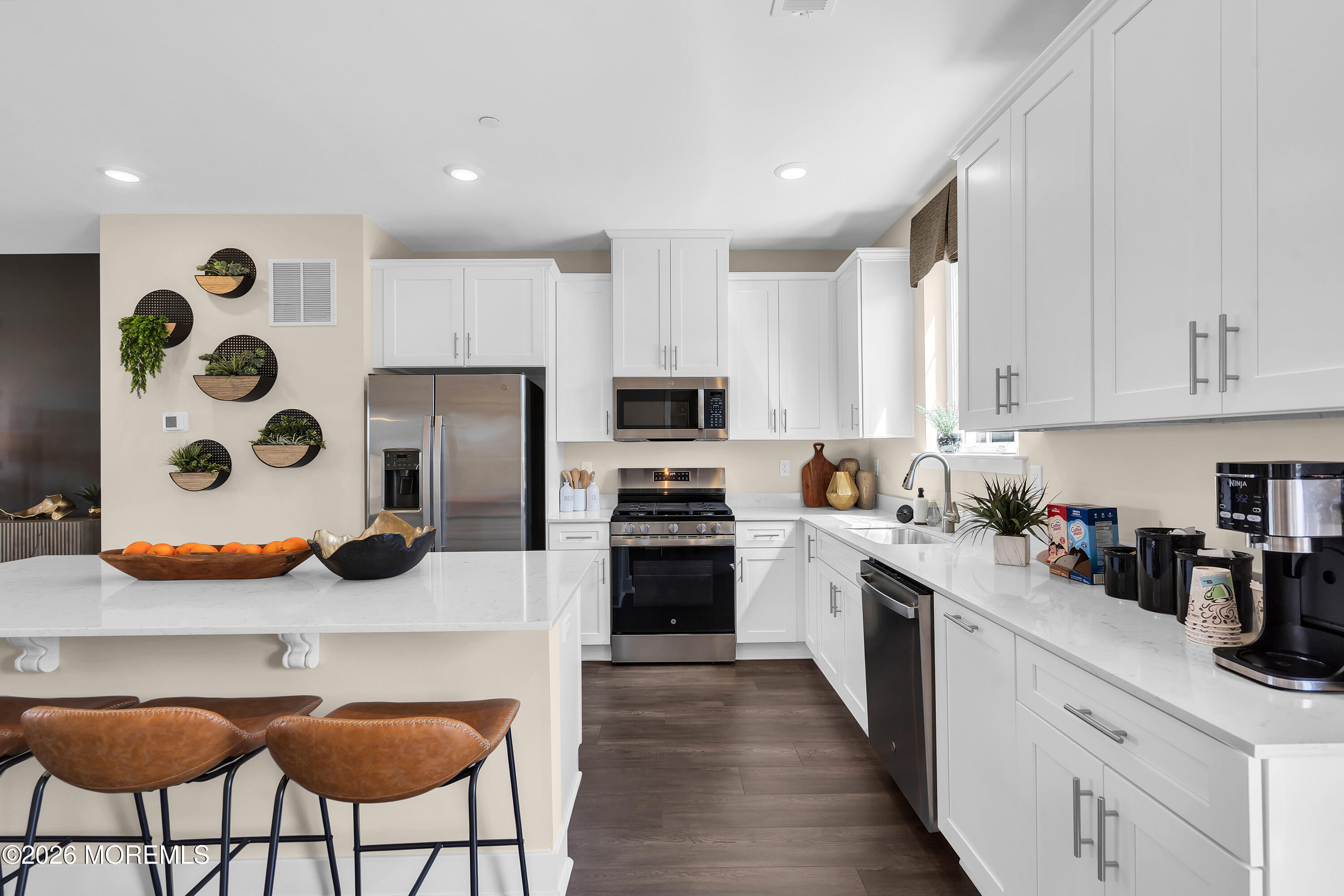54 Primrose Court Manalapan NJ 07726