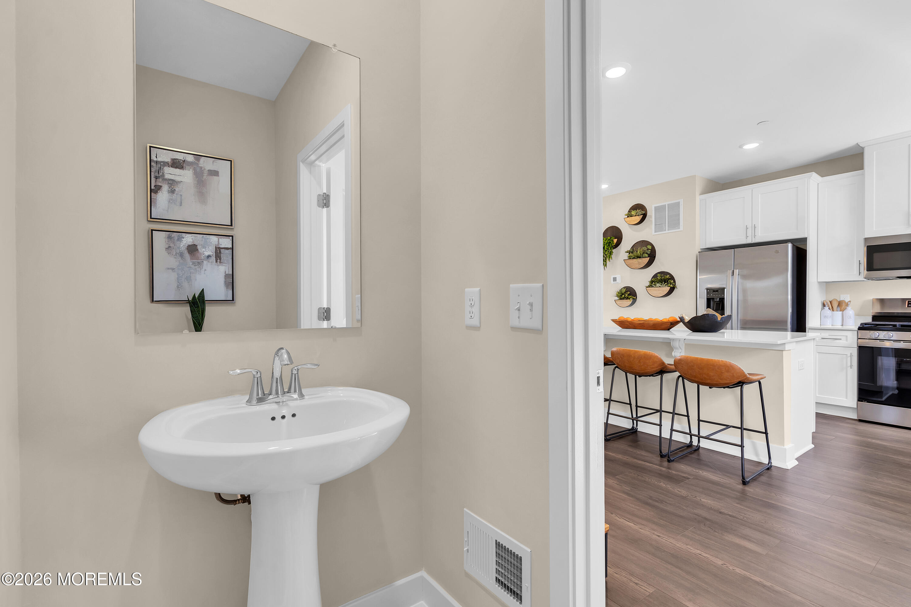 54 Primrose Court Manalapan NJ 07726