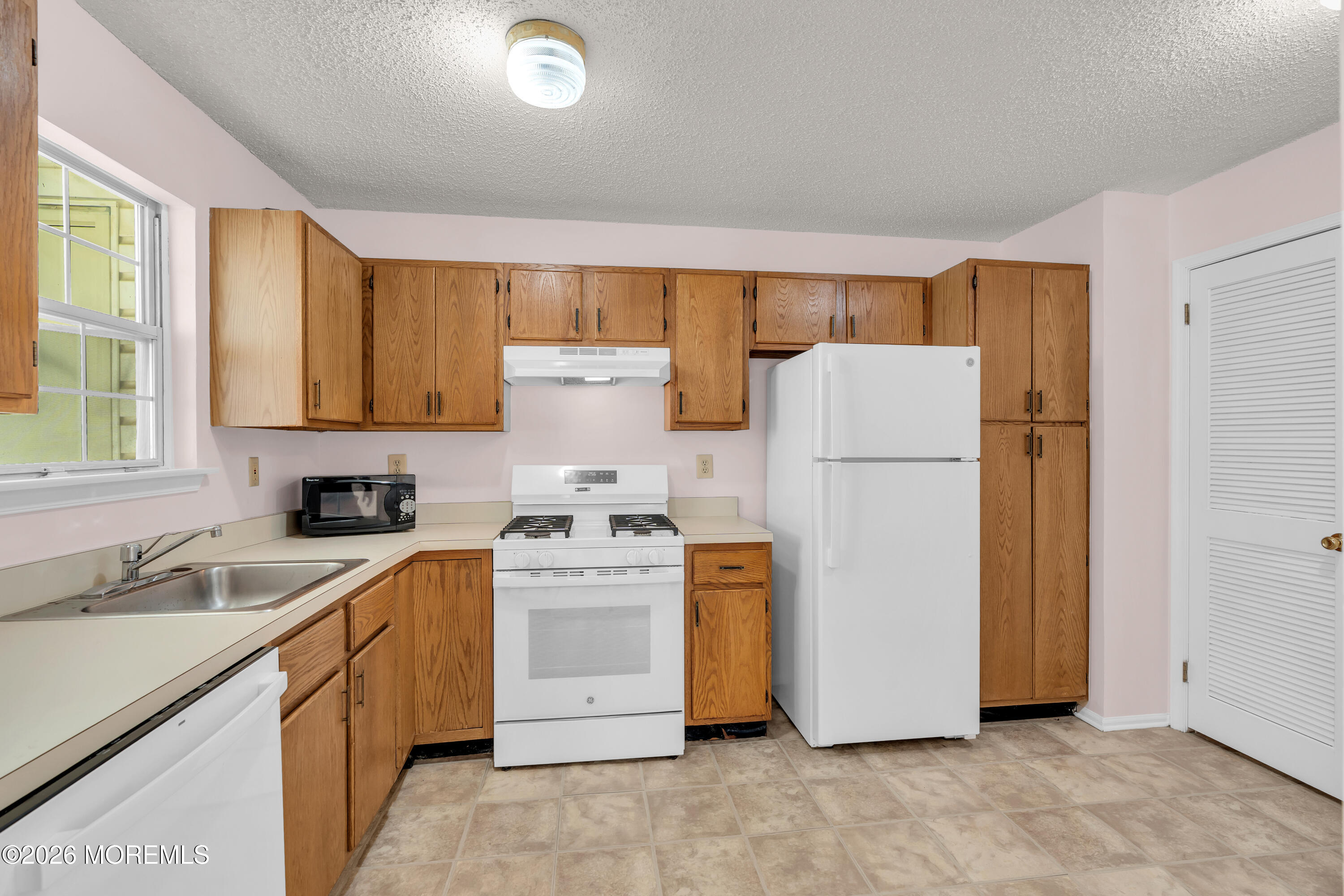 133 Tulip Lane Freehold NJ 07728