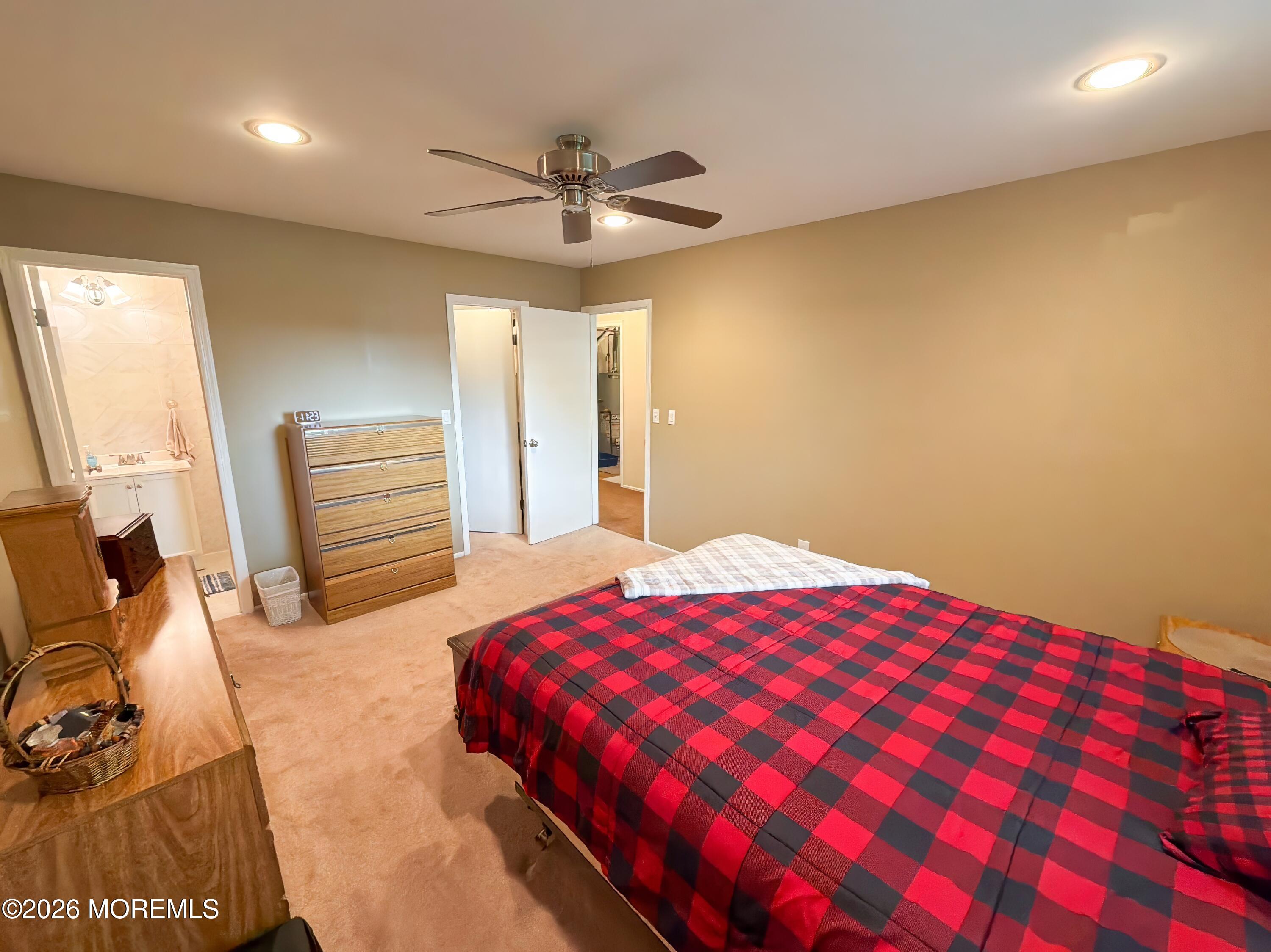 8 Seagull Lane Howell NJ 07731