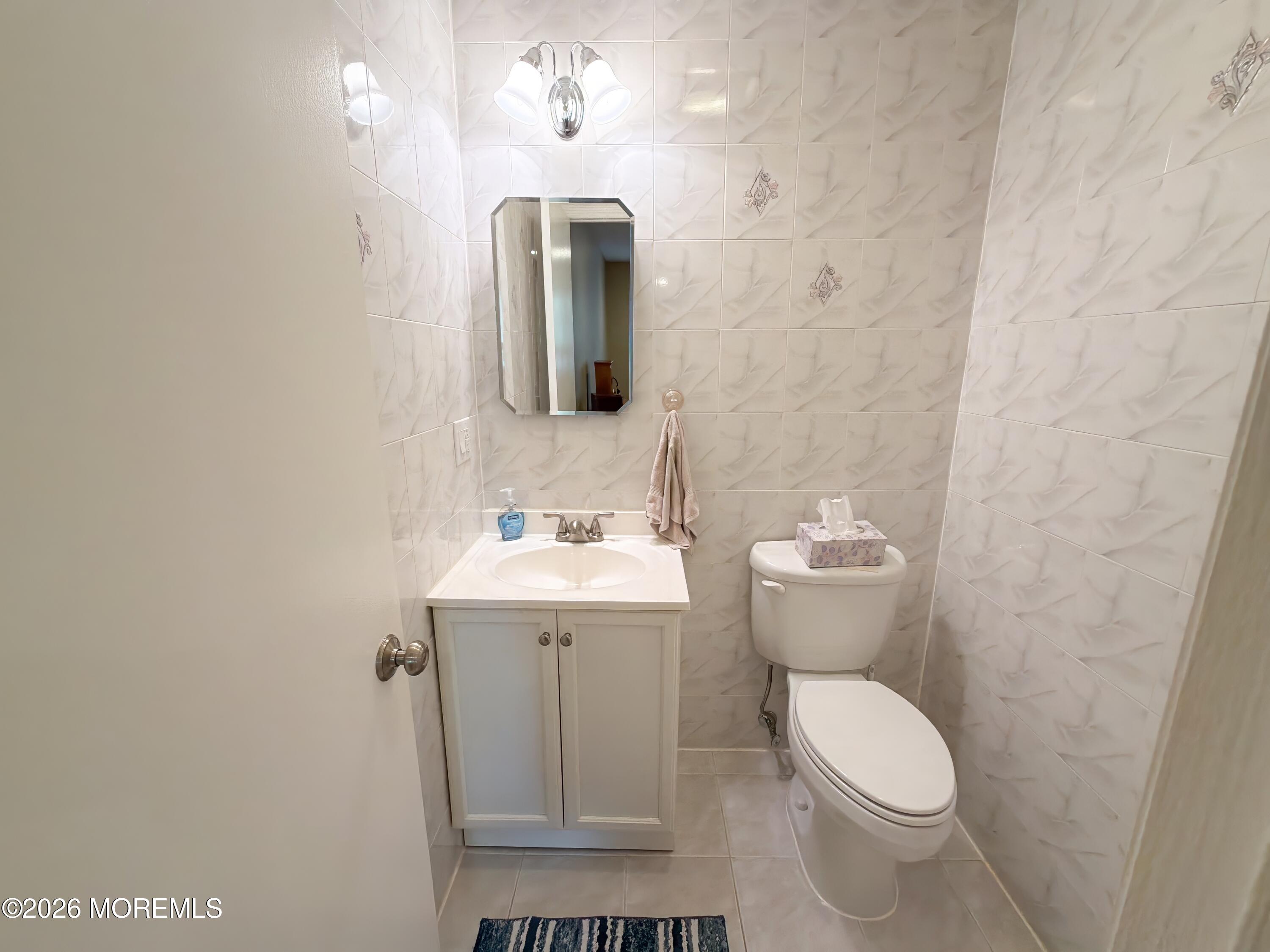 8 Seagull Lane Howell NJ 07731