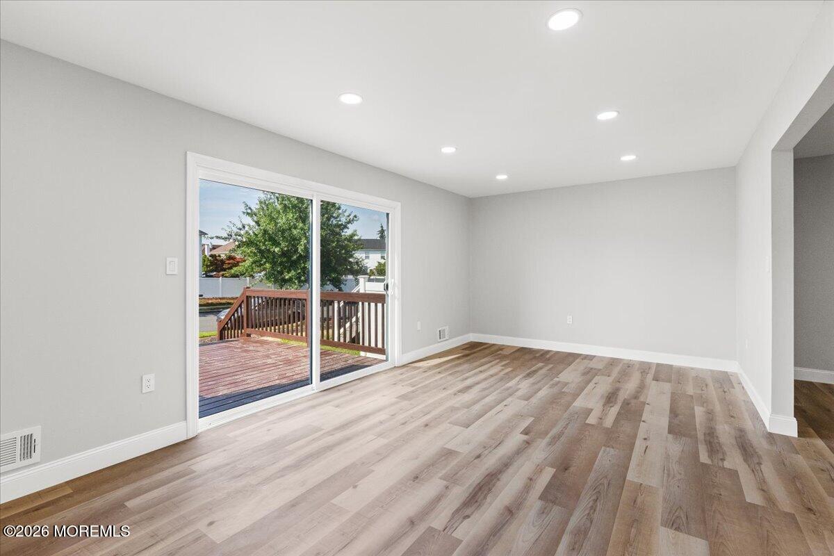 10 Begonia Court Sayreville NJ 08872