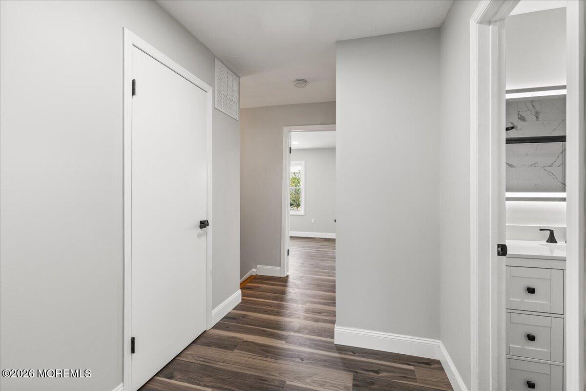10 Begonia Court Sayreville NJ 08872