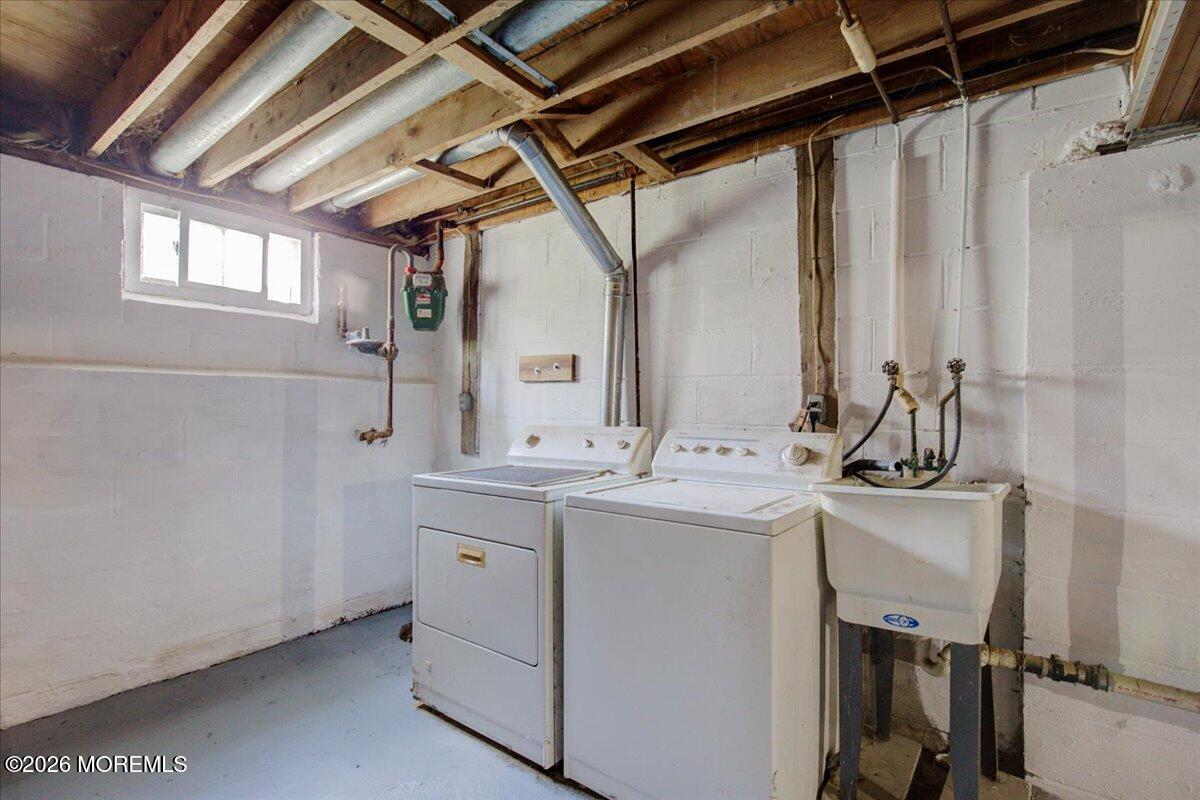 10 Begonia Court Sayreville NJ 08872