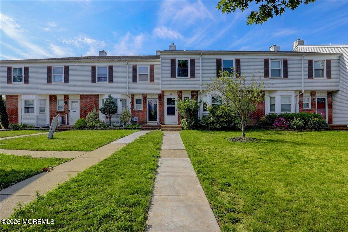 10 Begonia Court Sayreville NJ 08872