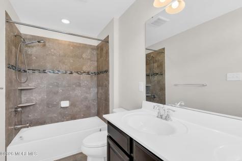 212 Spirit Way Brick NJ 08723
