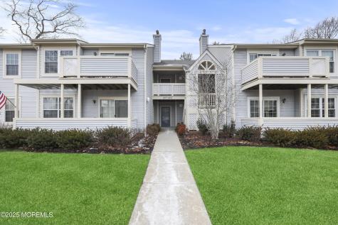 461 Magnolia Court Howell NJ 07731