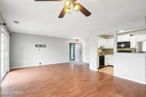 461 Magnolia Court Howell NJ 07731