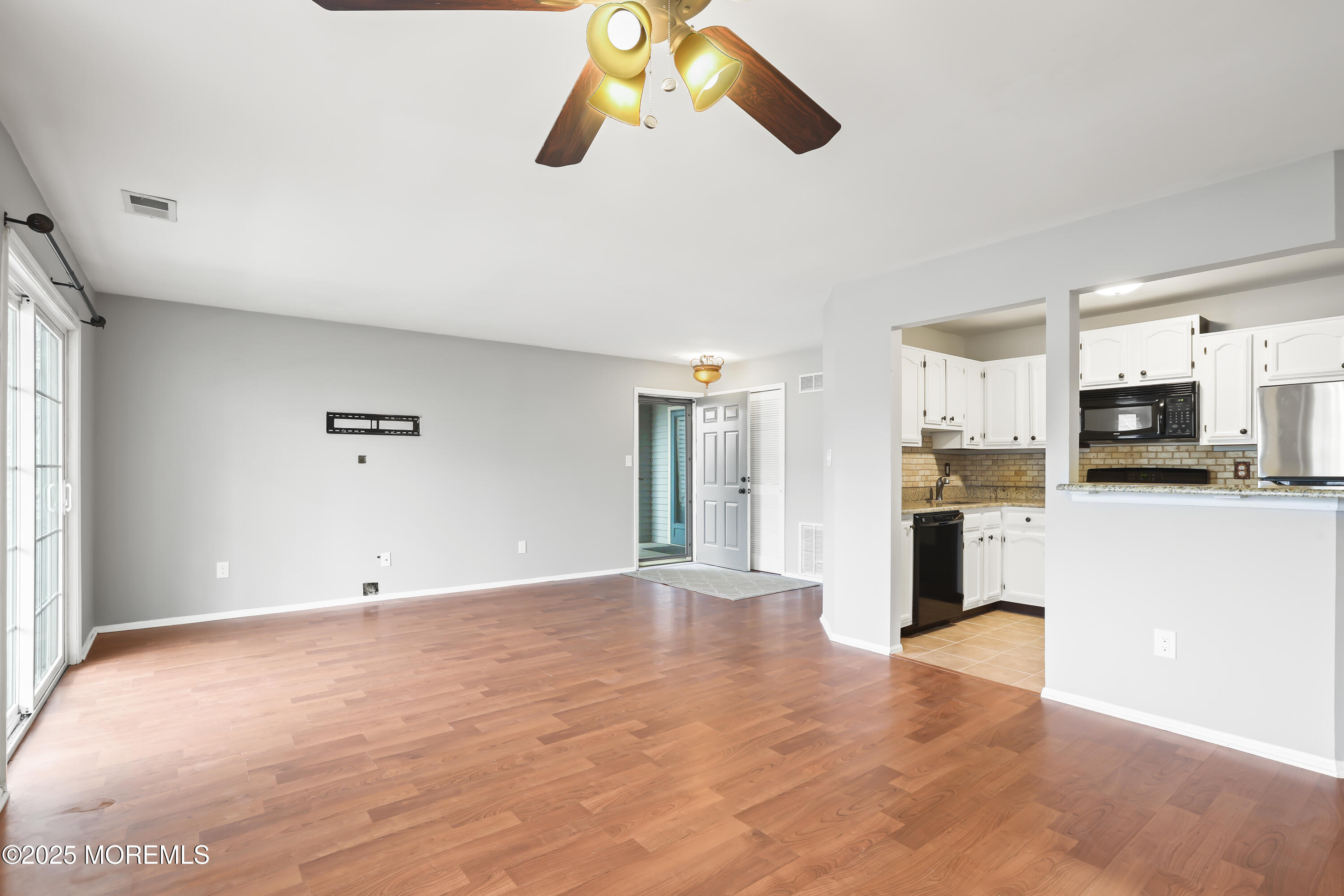 461 Magnolia Court Howell NJ 07731