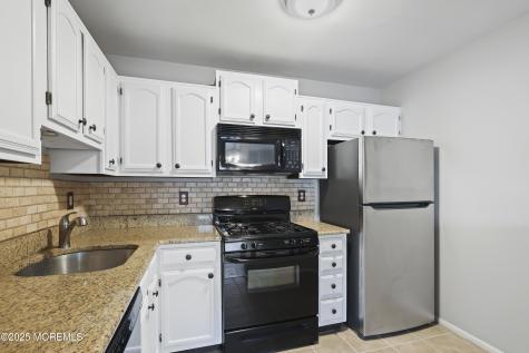 461 Magnolia Court Howell NJ 07731