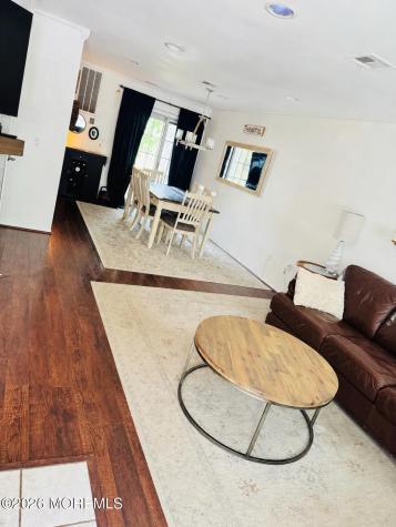 7 Horseshoe Court Tinton Falls NJ 07753
