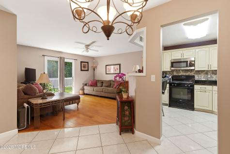 204 Larkspur Lane Jackson NJ 08527