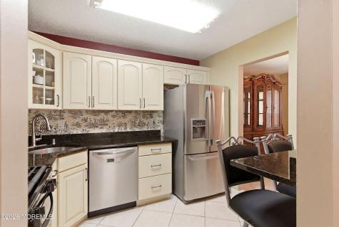 204 Larkspur Lane Jackson NJ 08527