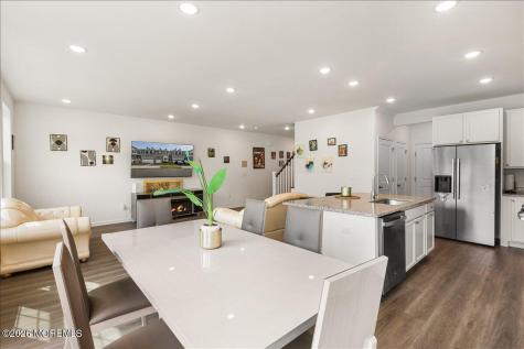 513 Fremont Drive Manalapan NJ 07726