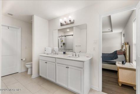 513 Fremont Drive Manalapan NJ 07726