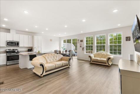 513 Fremont Drive Manalapan NJ 07726