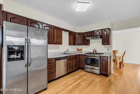 9 Beacon Court Holmdel NJ 07733