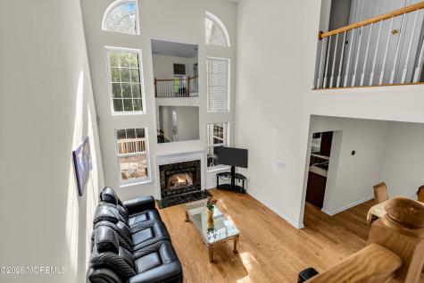 9 Beacon Court Holmdel NJ 07733