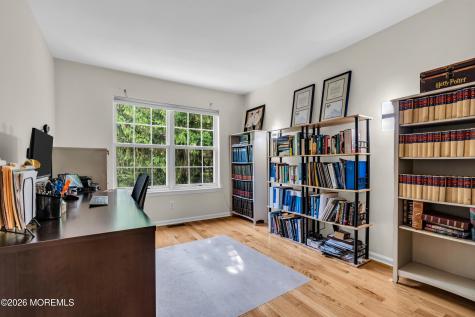 9 Beacon Court Holmdel NJ 07733