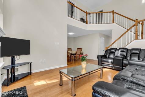 9 Beacon Court Holmdel NJ 07733
