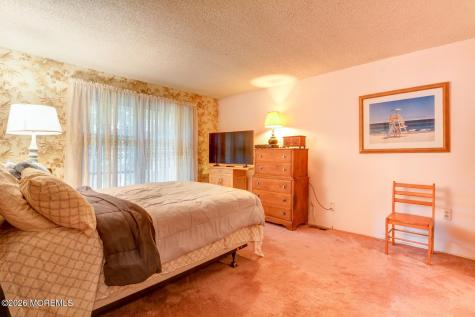33 Maple Lane Brielle NJ 08730