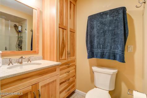 33 Maple Lane Brielle NJ 08730