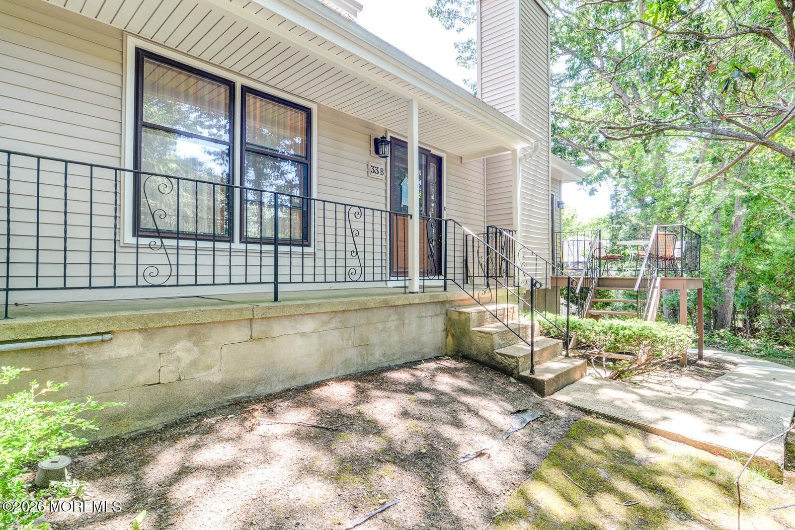 33 Maple Lane Brielle NJ 08730