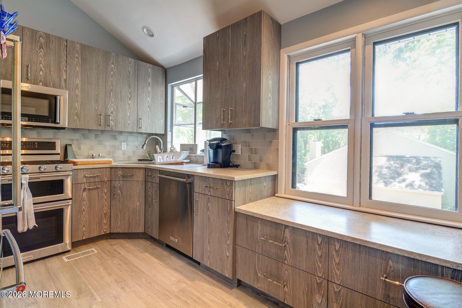 33 Maple Lane Brielle NJ 08730