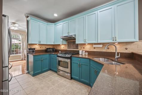 90 Banyan Boulevard Holmdel NJ 07733