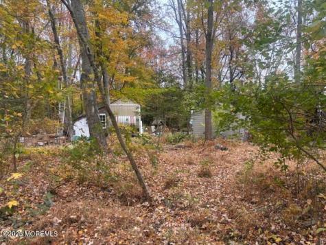 23 Kuzyk Road Cream Ridge NJ 08514