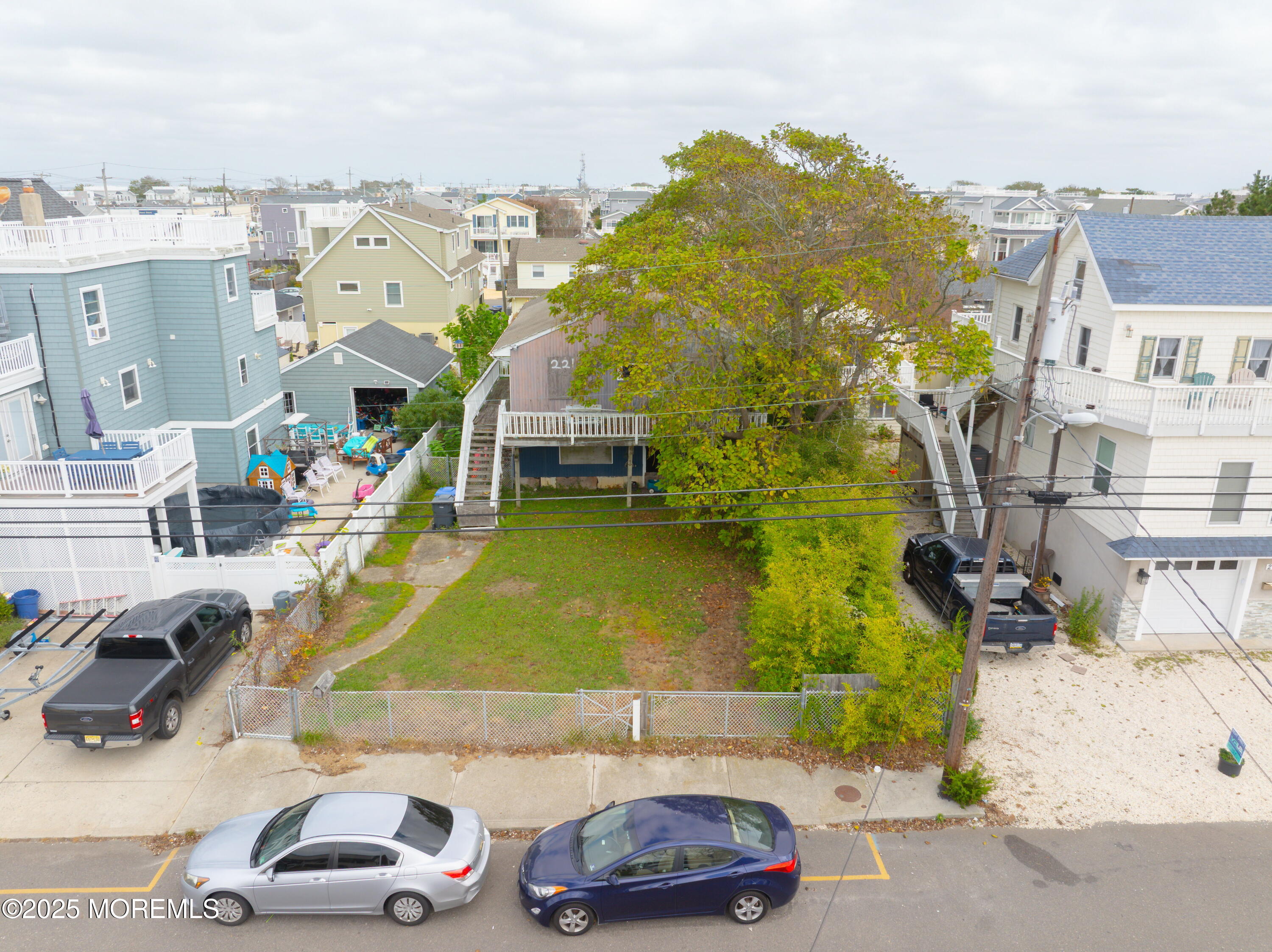 221 11th Street Beach Haven NJ 08008