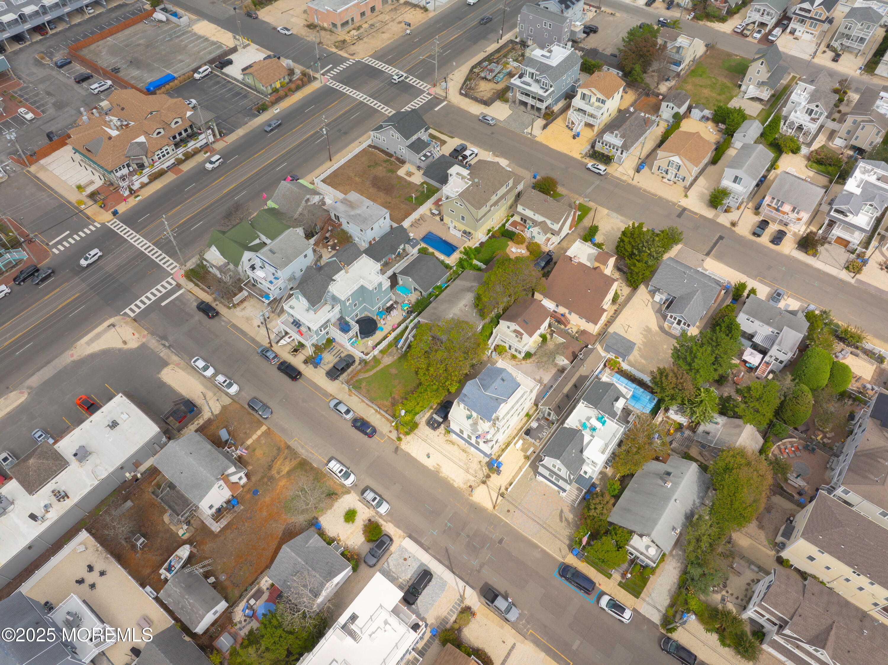 221 11th Street Beach Haven NJ 08008