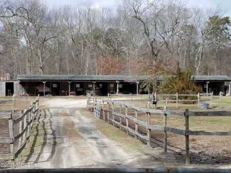 16 Hidden Pines Drive Millstone NJ 08510