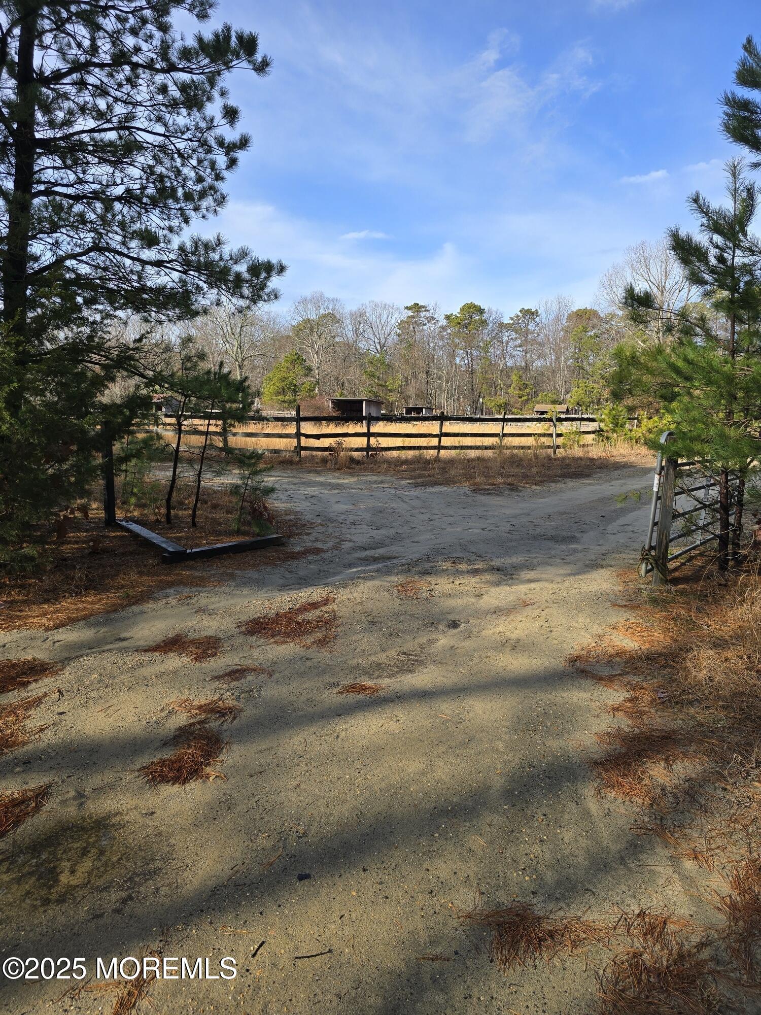 16 Hidden Pines Drive Millstone NJ 08510