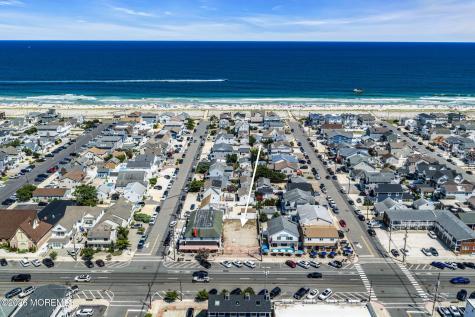 1903 Grand Central Avenue Lavallette NJ 08735
