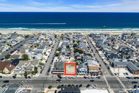 1903 Grand Central Avenue Lavallette NJ 08735