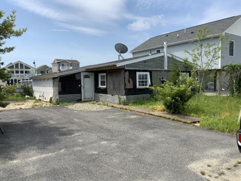 33 W Dory Drive Little Egg Harbor NJ 08087